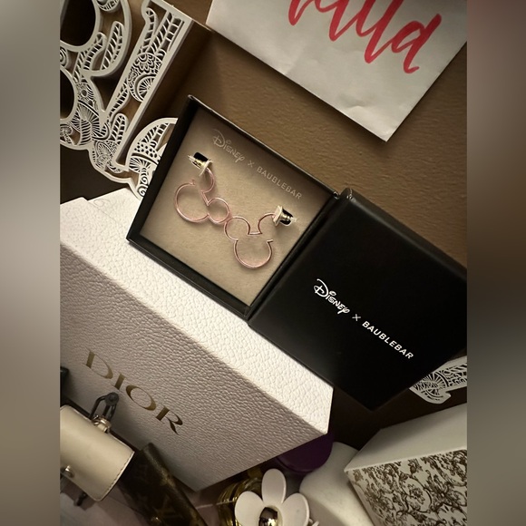 New (2 Available) Disney x BAUBLEBAR Mickey Earrings - Picture 12 of 13
